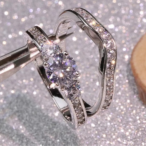 NEW PRINCESS CUT 925 STERLING DIAMOND RING - Picture 3 of 5